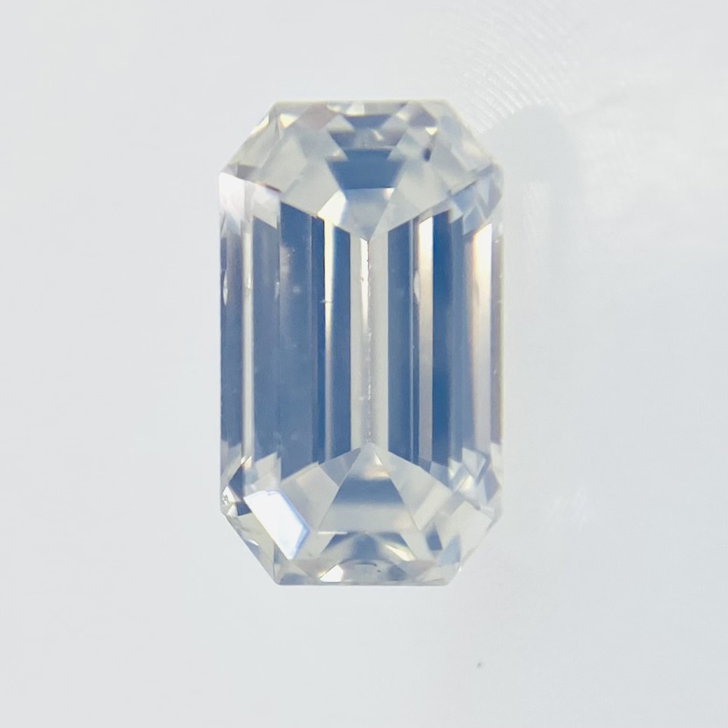 FANCY WHITE 0.26ct EM/RT2026/GIA ledsmex.com.mx